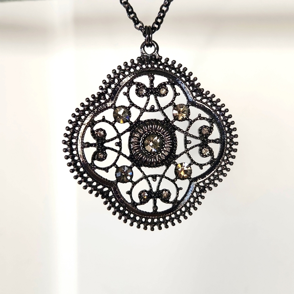 Express statement necklace - Picture 3 of 4